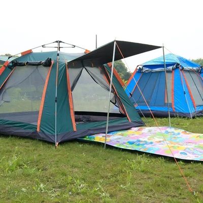 Tente de camping automatique personnalisée revêtement en argent polyester imperméable pour la famille en plein air