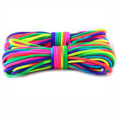 Rainbow 550 Paracord extérieur 4 mm 7 cœurs intérieurs Polyester Cordon de parachute personnalisation