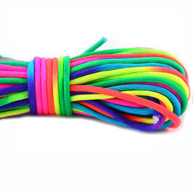 Rainbow 550 Paracord extérieur 4 mm 7 cœurs intérieurs Polyester Cordon de parachute personnalisation