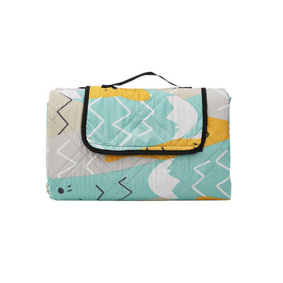 Couverture de plage pour pique-nique à l'extérieur étanche à l'eau Mat de plage de camping portable Matraces US 4/pièce