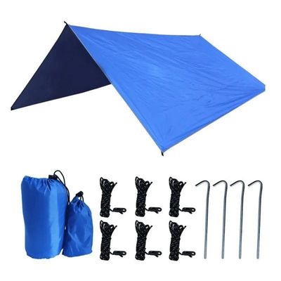 Tente de camping en polyester revêtue d'argent pour la protection contre la pluie et l'ombre du soleil