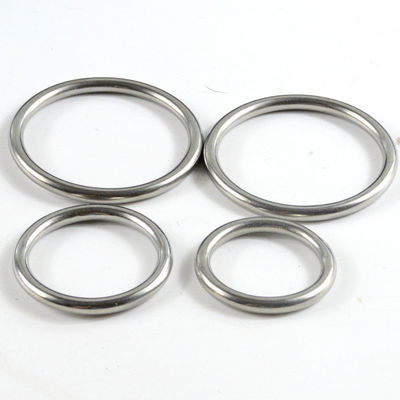 30 mm anneau rond soudé en acier inoxydable anneau métallique O avec paquetage poids brut 0,024 kg